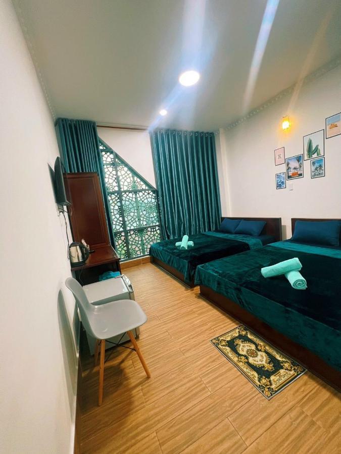 Nhan Tay Hostel 芹苴 外观 照片