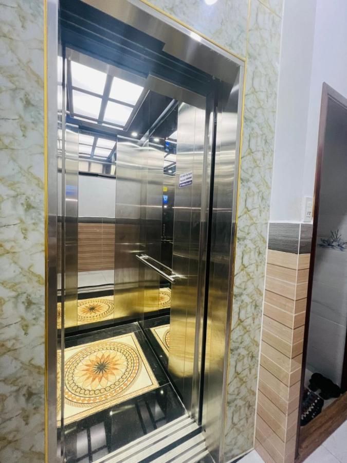 Nhan Tay Hostel 芹苴 外观 照片